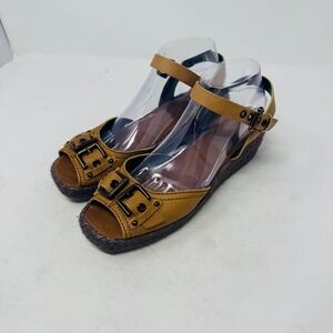 Vizzano Tan Leather Wedge Elba Espadrille Sandals Buckle Ankle Strap Size 8.5